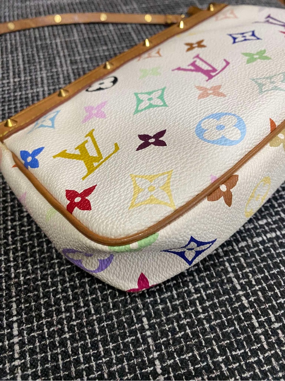 Louis Vuitton x Murakami Multicolor Pochette - Picture 3 of 16